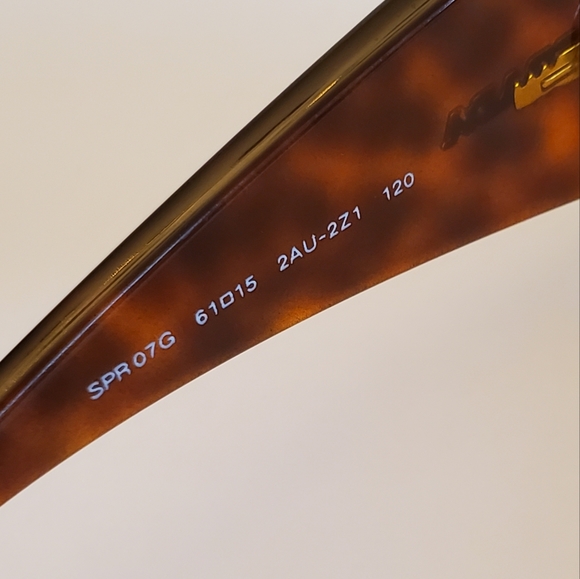 Prada sunglasses - Picture 6 of 12